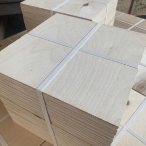 Фанера Березовая (ФК) 12мм (250х250 / 300х300) 2/2 (2.25кв.м.)